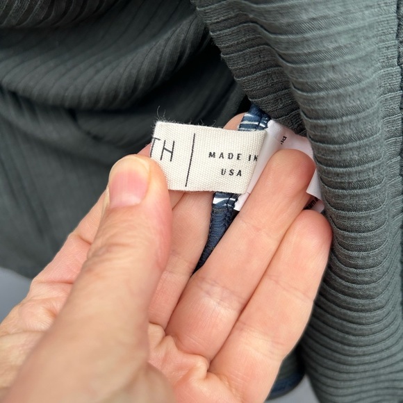 Hackwith Design House Khaki Ribbed Tee, 1/2 (size 1X/2X) - Picture 6 of 9